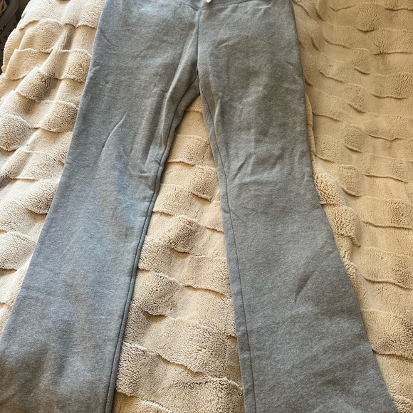 Hollister Pants - Hollister Gray Sweatpants with White Drawstring